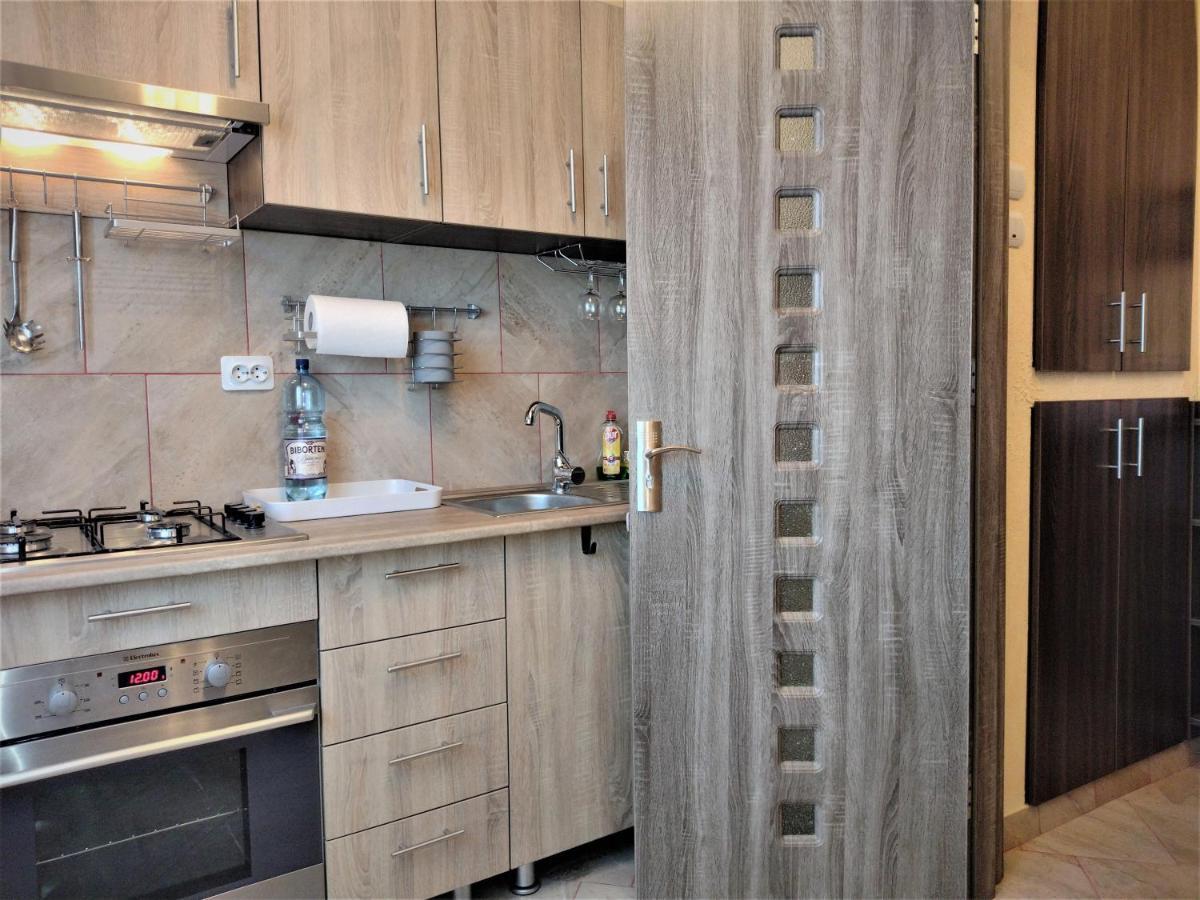 Apartament Anca ARHB simetrie Bucarest Exterior foto